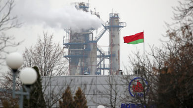 Фото - Белорусов начали пугать дорогими нефтью и газом из России