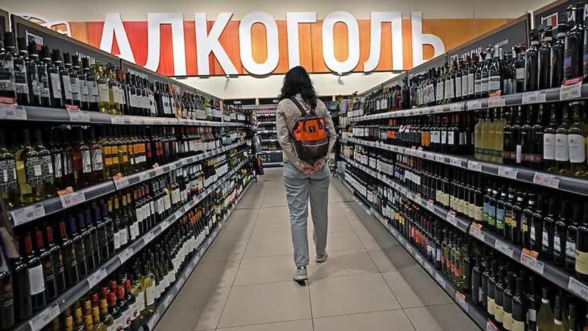 Фото - Россиянам назвали срок возвращения импортного алкоголя в страну