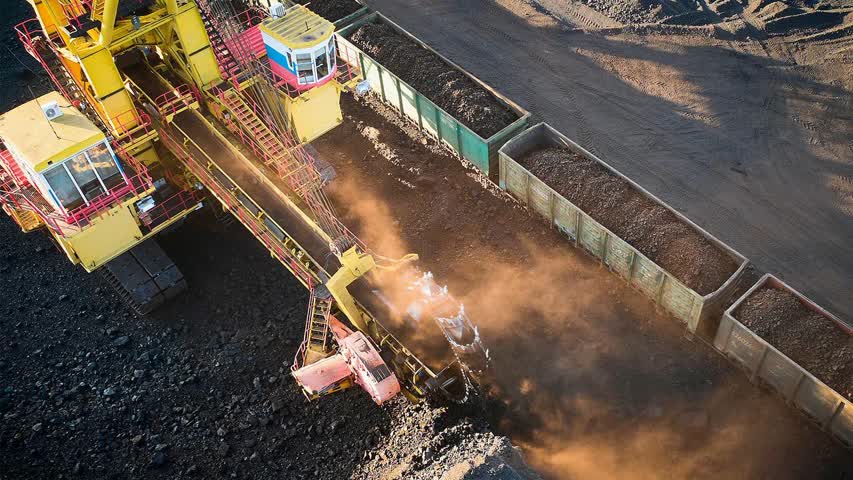 Фото - Власти России признали падение экспорта и добычи угля из-за эмбарго ЕС